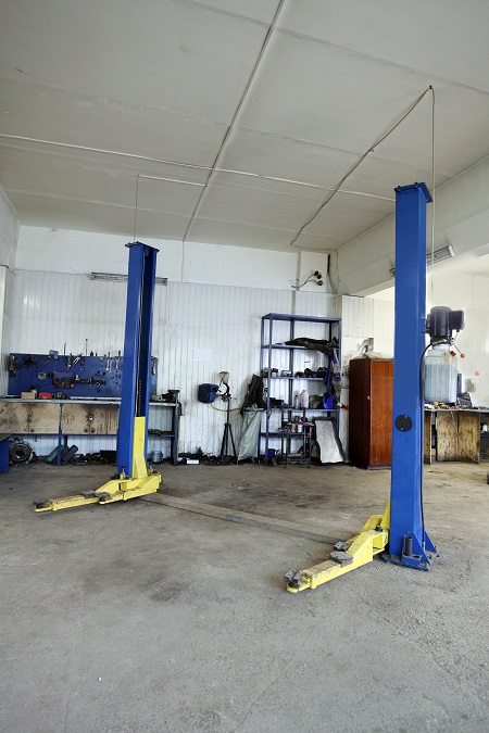 empty garage